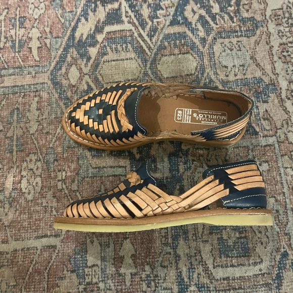 Handmade dark navy and Tan Woven Sandals - Picture 4 of 5